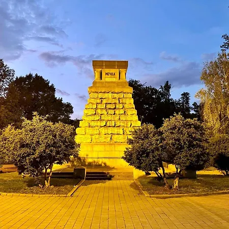 Appartamento Bright, Centre, 1br , Next To Sofia