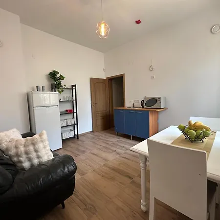 Appartamento Bright, Centre, 1br , Next To Sofia