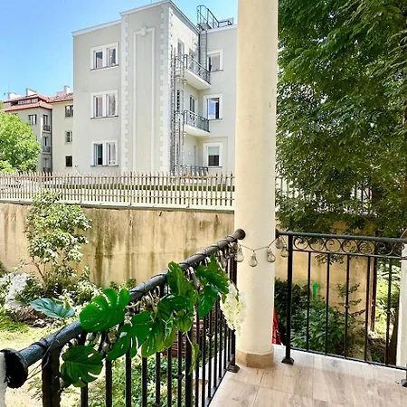 Bright, Centre, 1br , Next To * Szófia