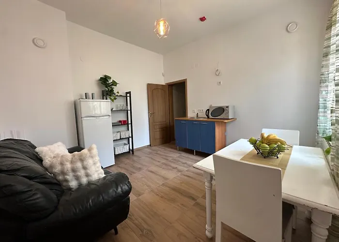 Lejlighed Bright, Centre, 1br , Next To Sofia